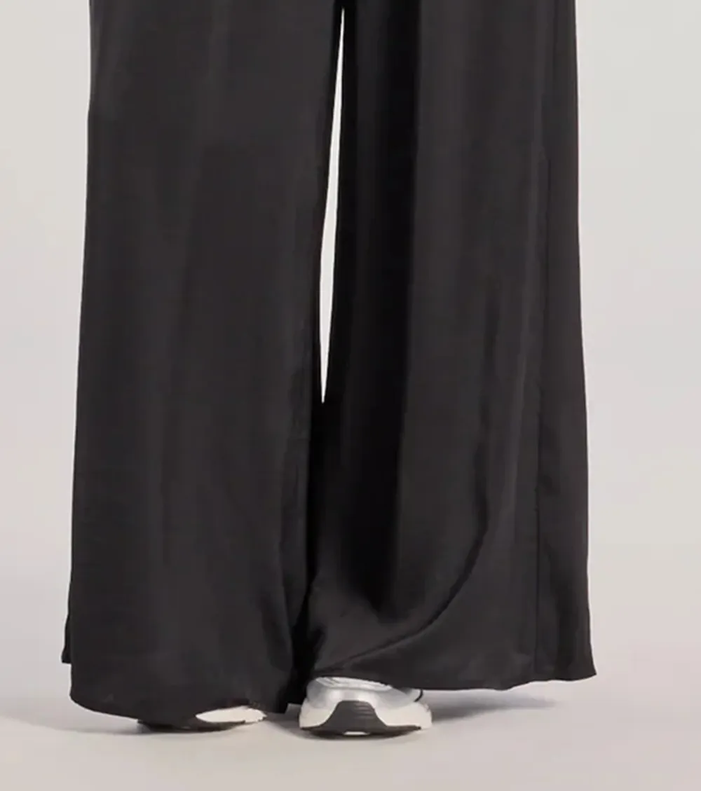 Laidback Luxe Wide-Leg Palazzo Pants