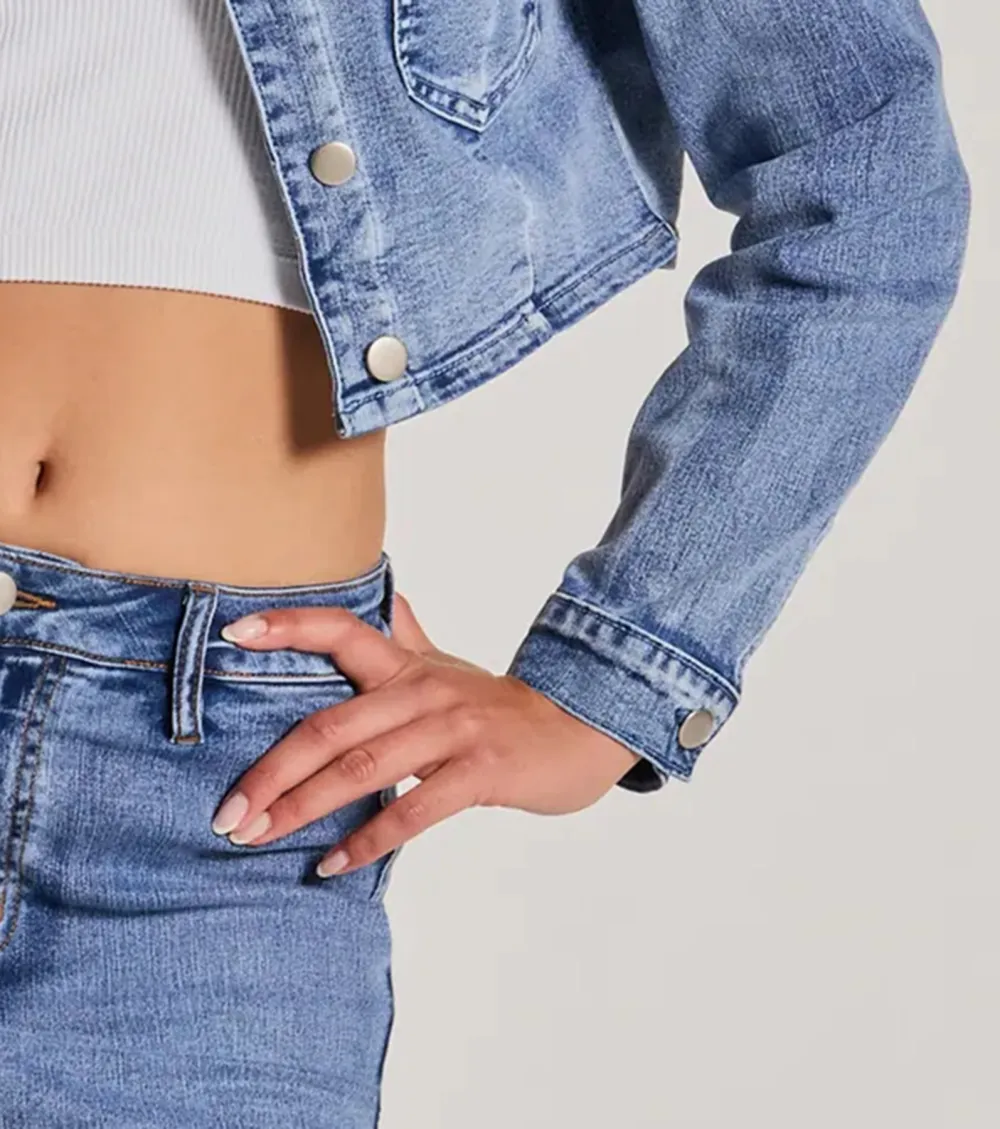 Trendy Classic Cropped Denim Jacket