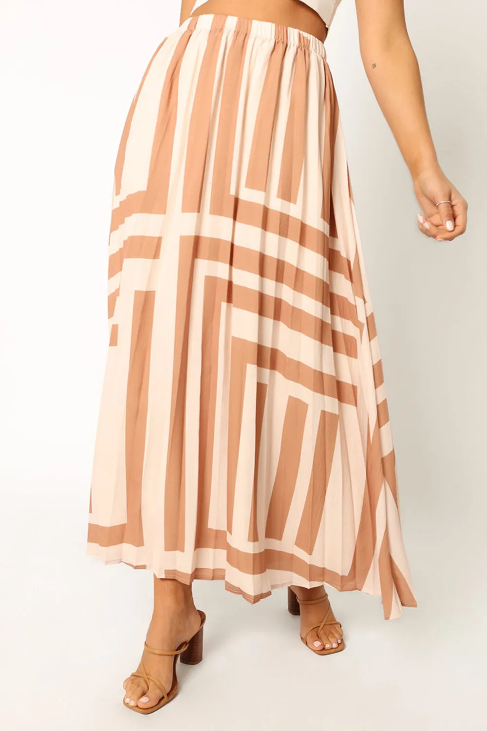 ELKE PLEAT MIDI SKIRT - TAN