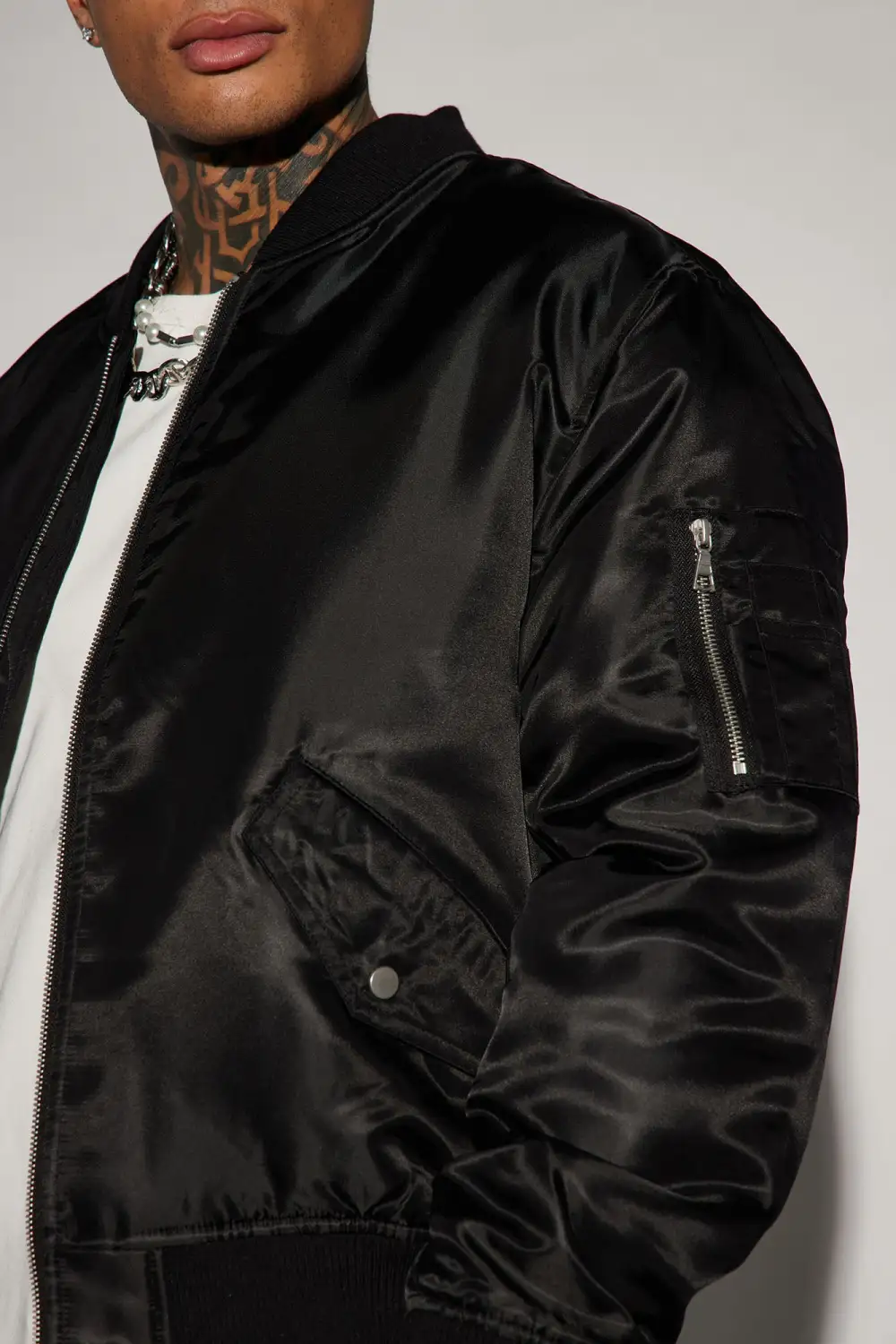 Classic Bomber Jacket - Black