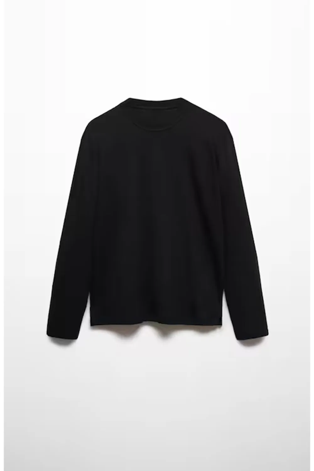 Light Fabric Long-Sleeved T-Shirt