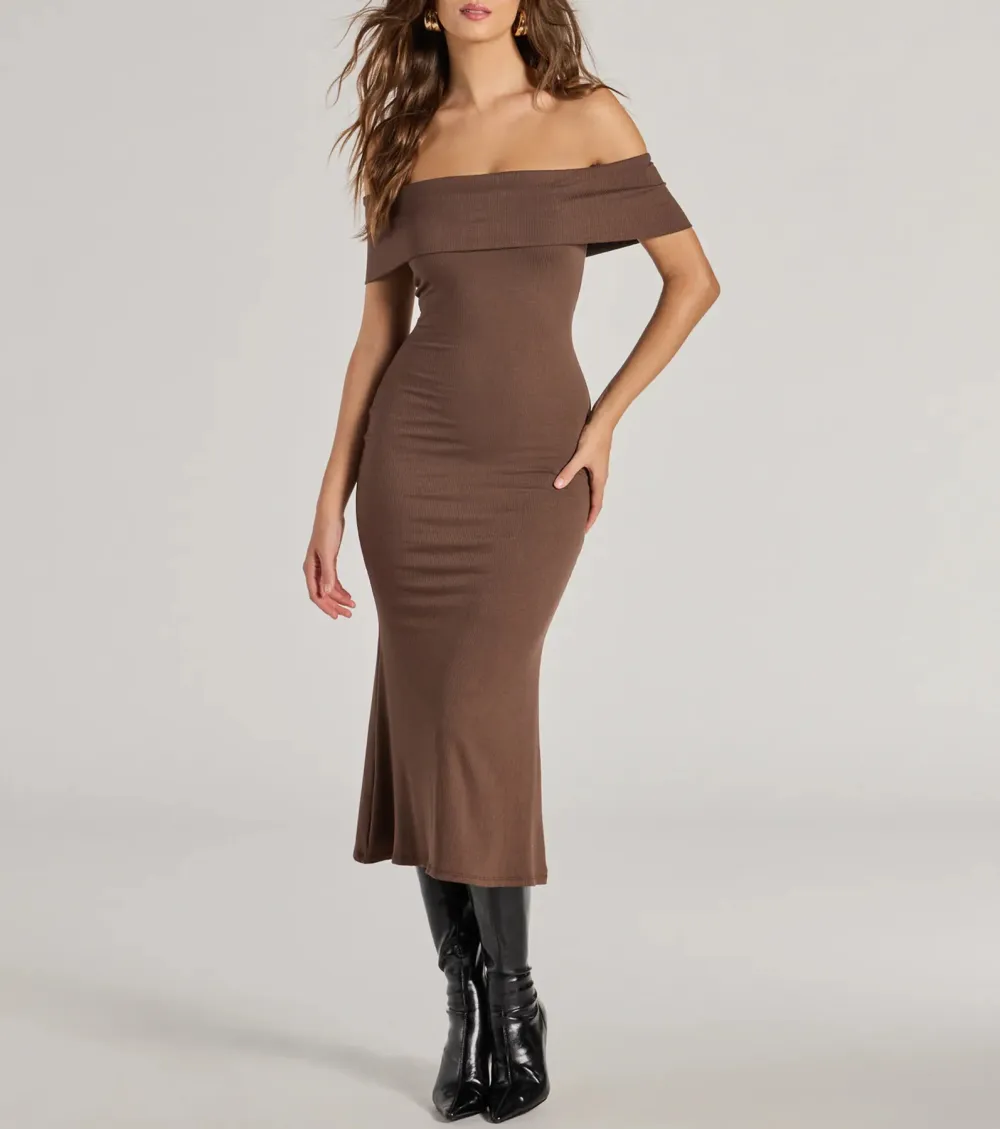 Sleek Silhouette Ribbed Knit Off-The-Shoulder Midi Dress