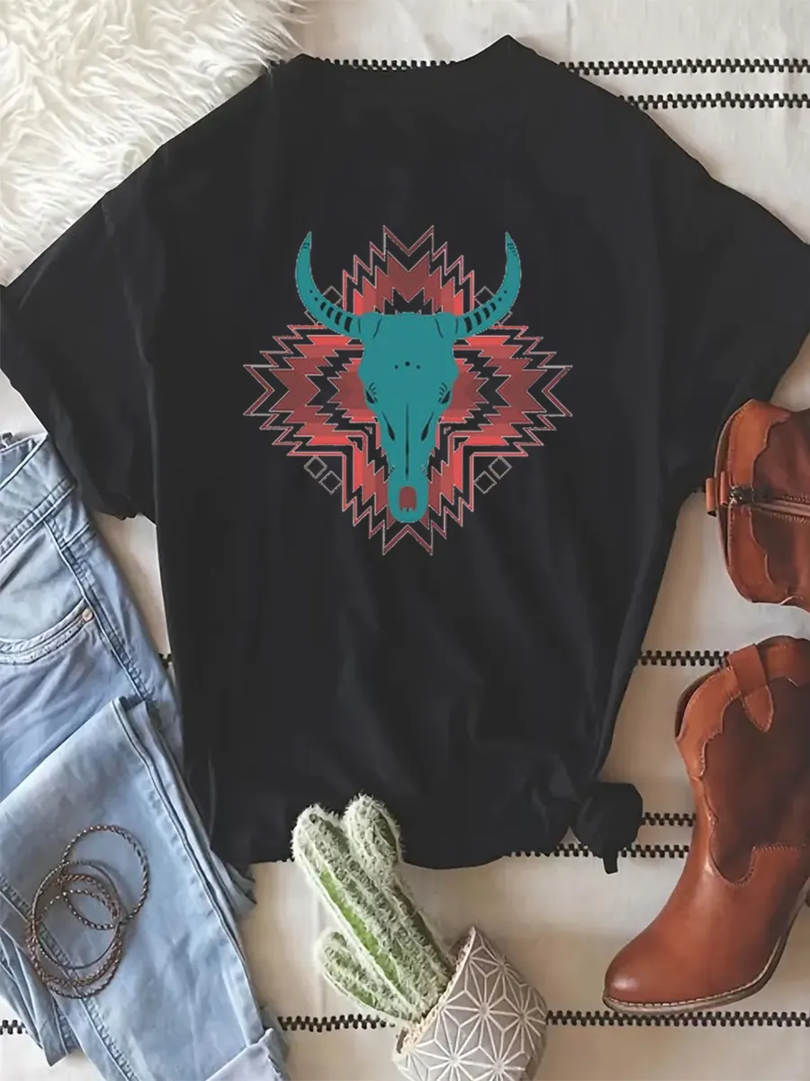 Azbek Pattern Bull Head Printed T-shirt