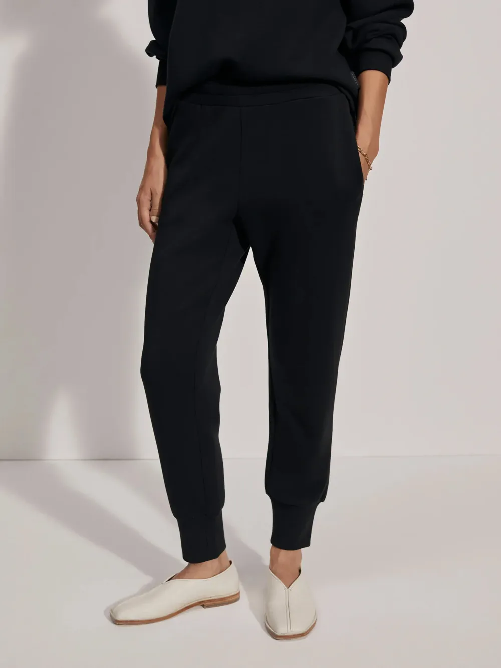 The Slim Cuff Pant 25