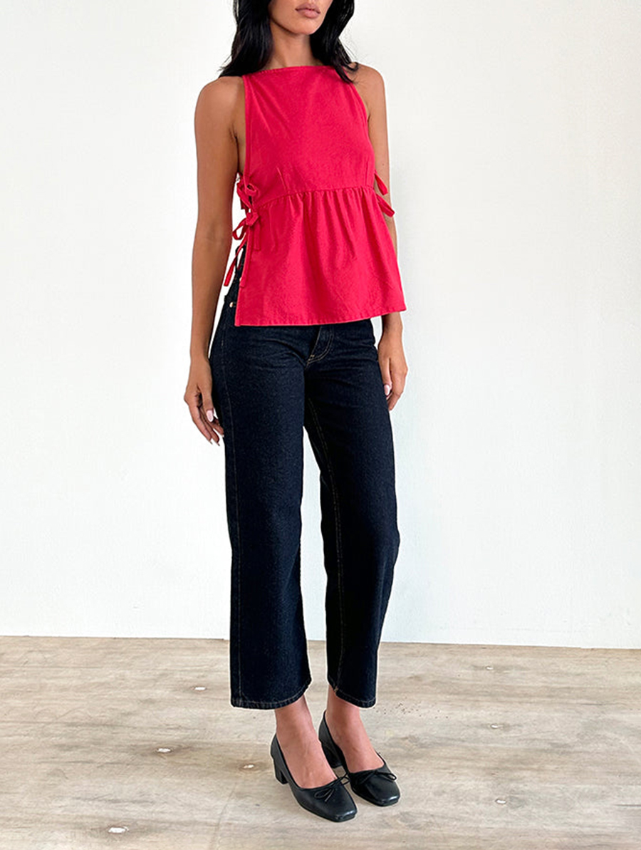 Palsi Tie Side Sleeveless Top In Tango Red