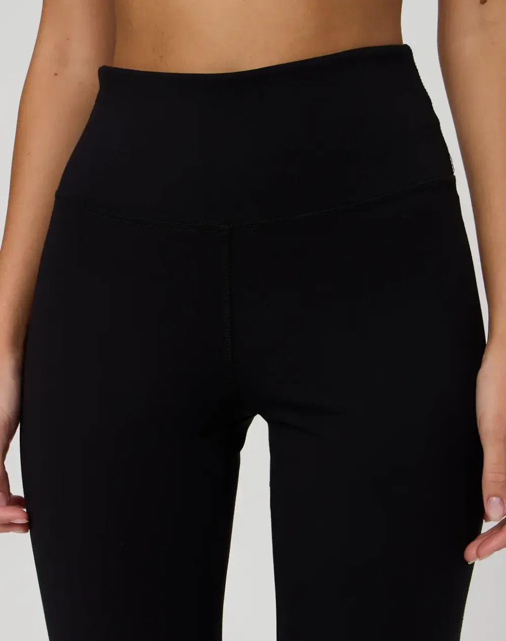 Form Fit Flare Yoga Pant